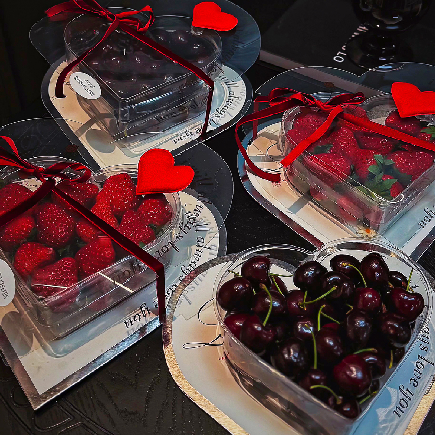 爆火秋冬季草莓车厘子水果礼盒