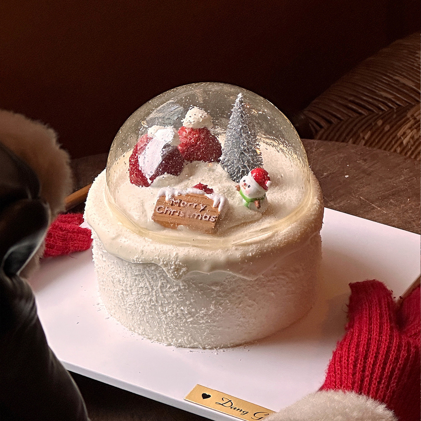 网红ins圣诞节氛围感草莓水晶球蛋糕装饰可爱雪人圣诞树路牌插件