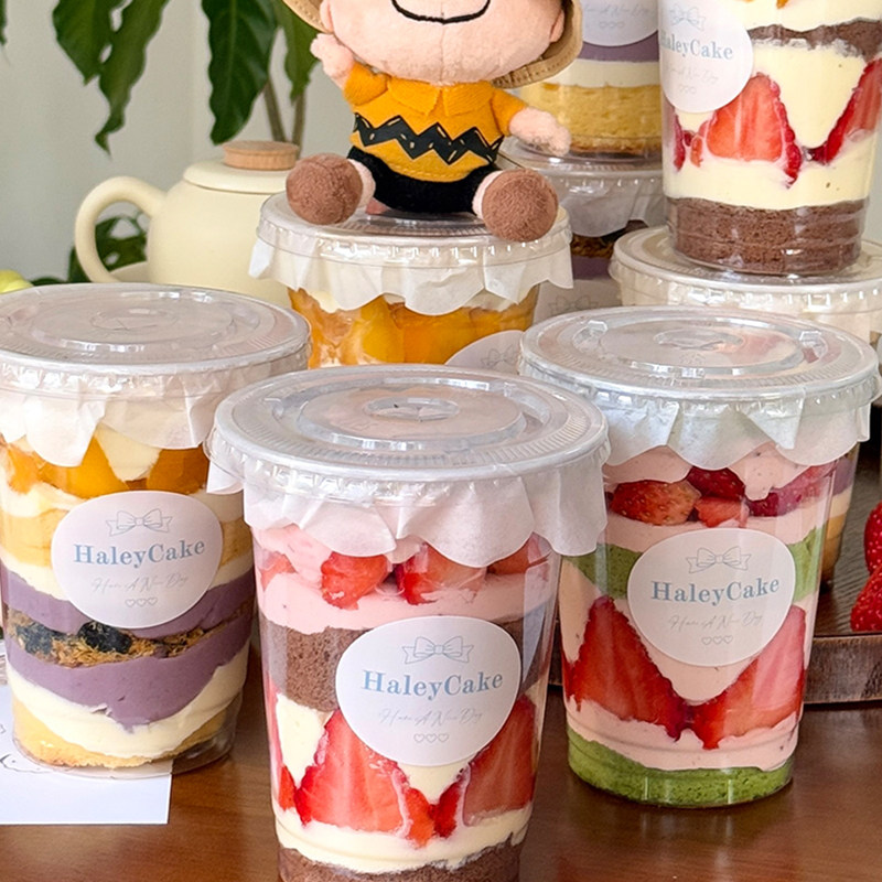 简约草莓奶油透明杯平盖500ml奶茶杯专用杯春游杯子甜品英文贴纸,节庆用品/礼品,蛋糕/烘焙装饰用品,淘宝优惠券,粉丝福利购,淘宝优惠卷