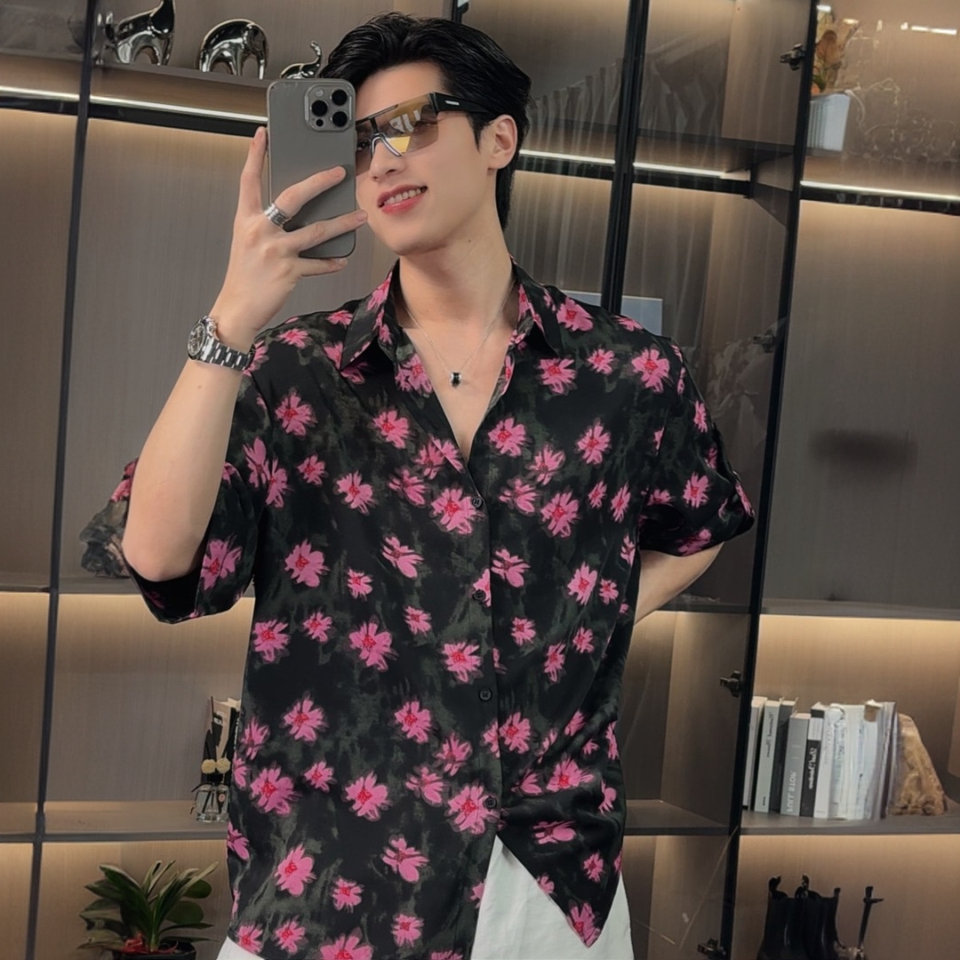 夏季冰丝短袖衬衫男薄款透气凉感宽松花衬衣复古时尚痞帅半袖衬衫