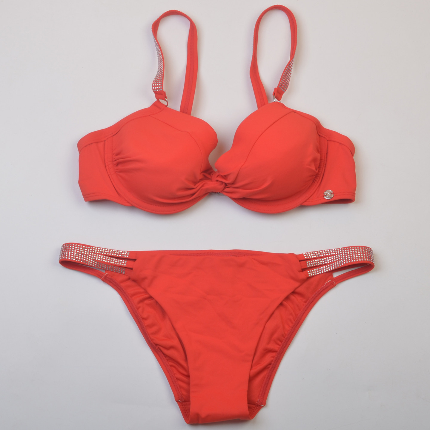 英国N*T品牌海边沙滩性感红色钢圈聚拢比基尼时尚bikini泳装