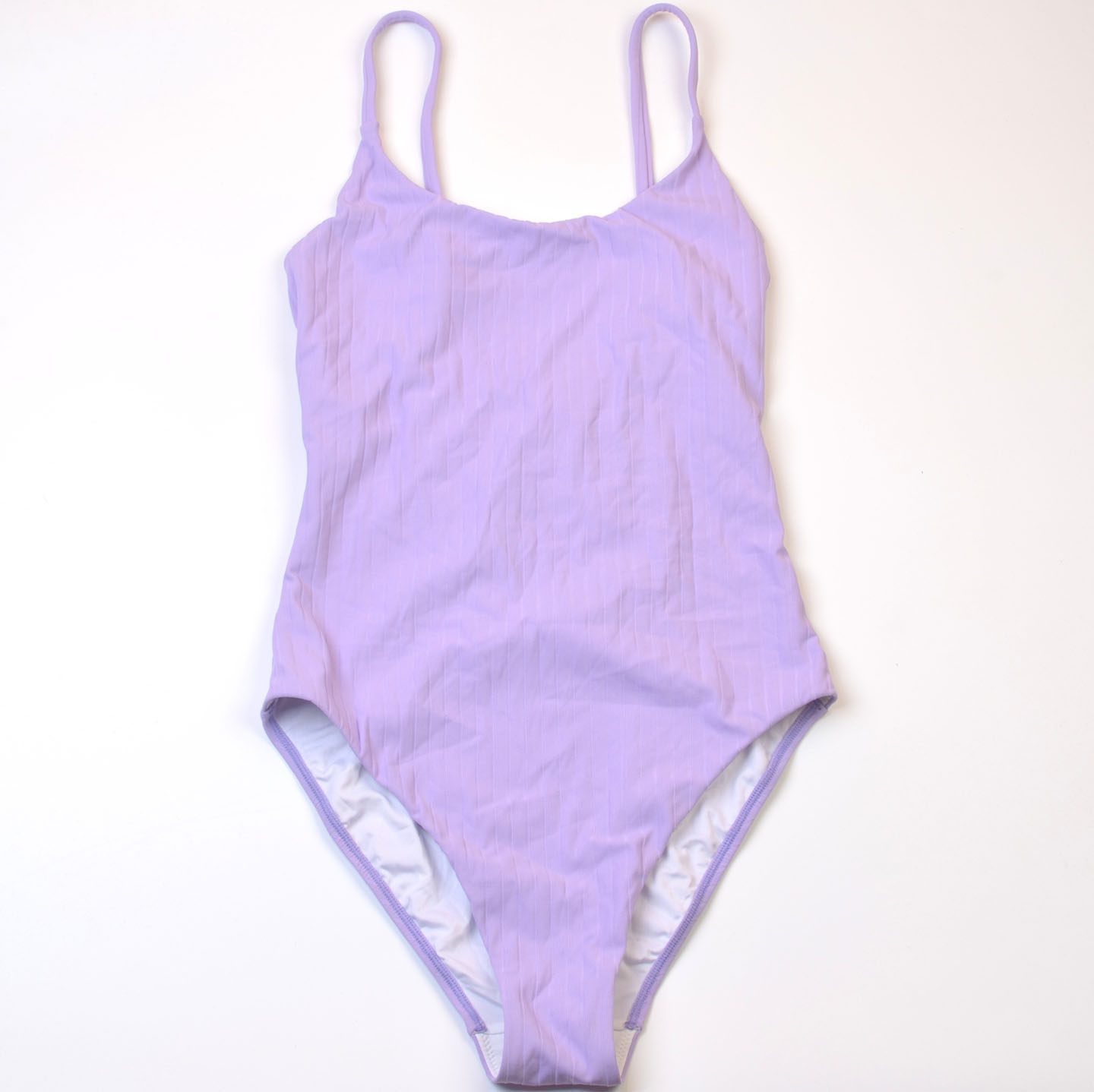 英国时尚品牌度假海边多巴胺纯色连体泳衣修身舒适泳衣女款带胸垫