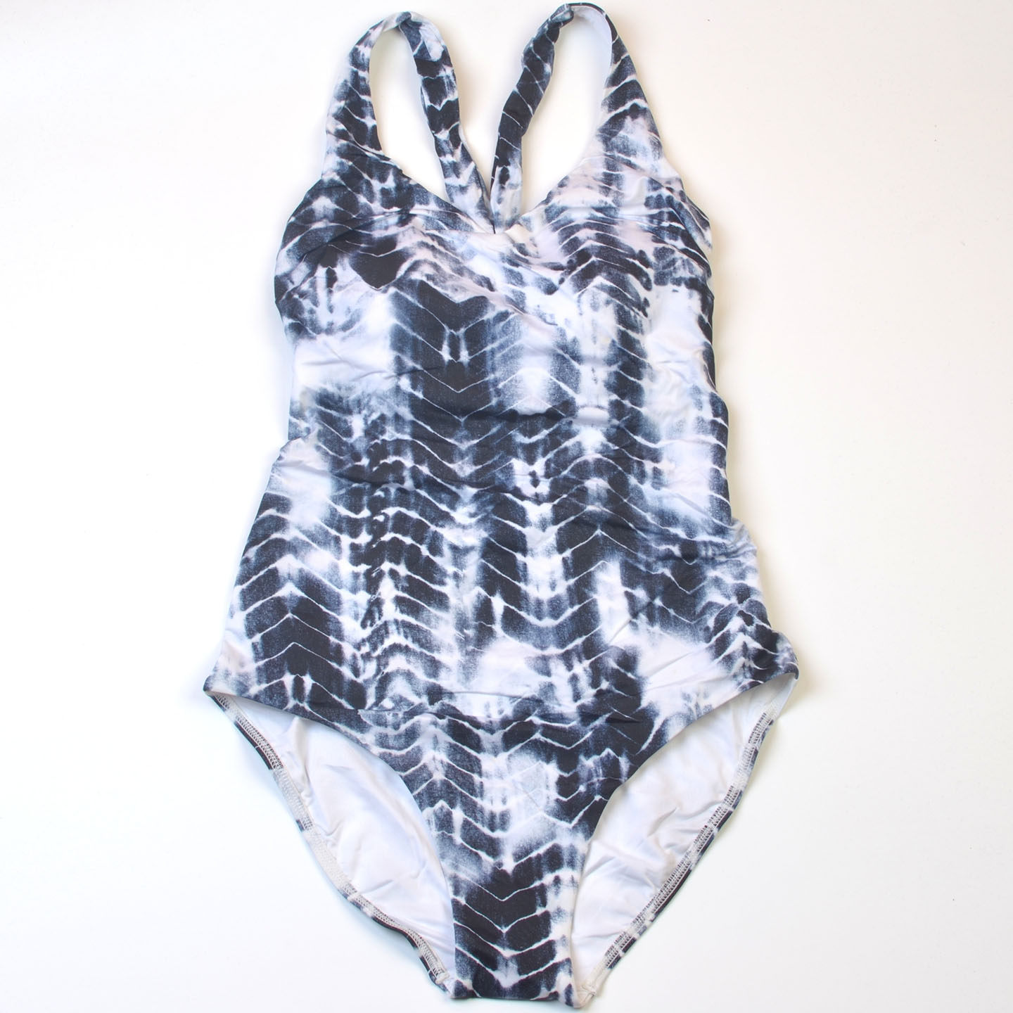 英国MINT**品牌度假印花高级感连体泳衣泳装女泡温泉带胸垫