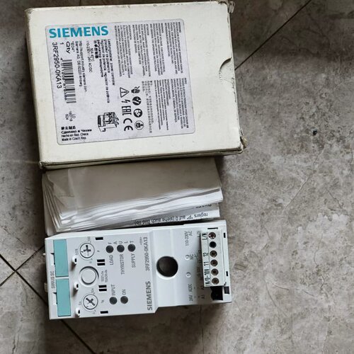 西门子功率控制器 3RF2950-0KA13 1只，3RF