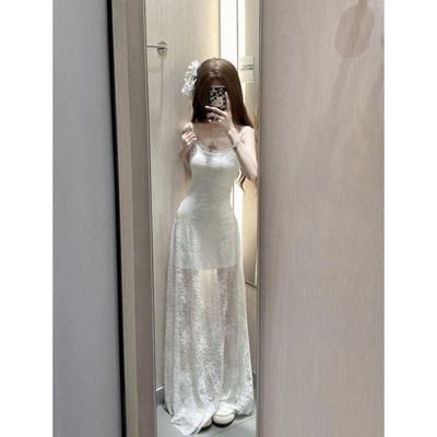 出游度假穿搭设计宽松百搭时尚设计感蕾丝拼接小众蕾丝长款小白裙