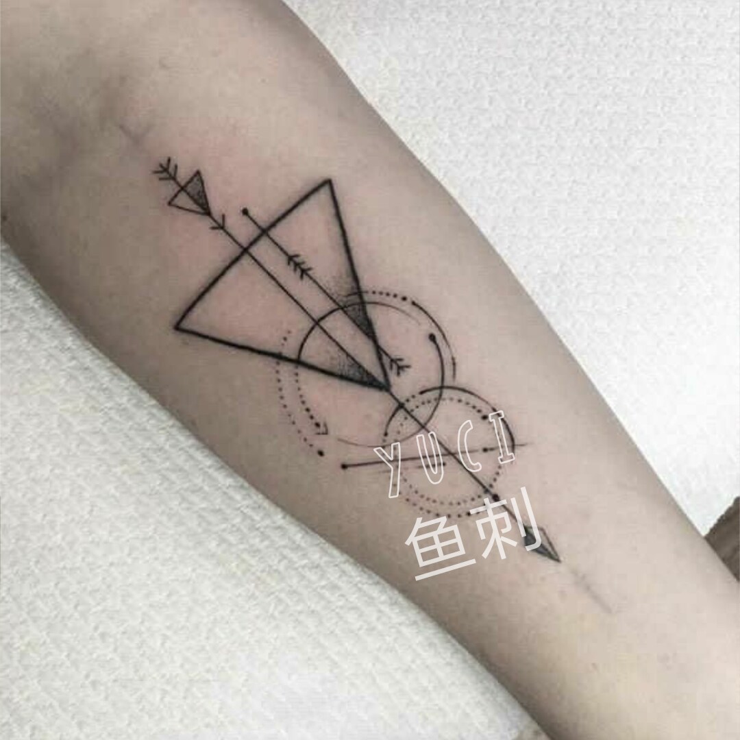 小臂男女防水持久升级果汁洗不掉几何图形（两张）小清新纹身贴纸