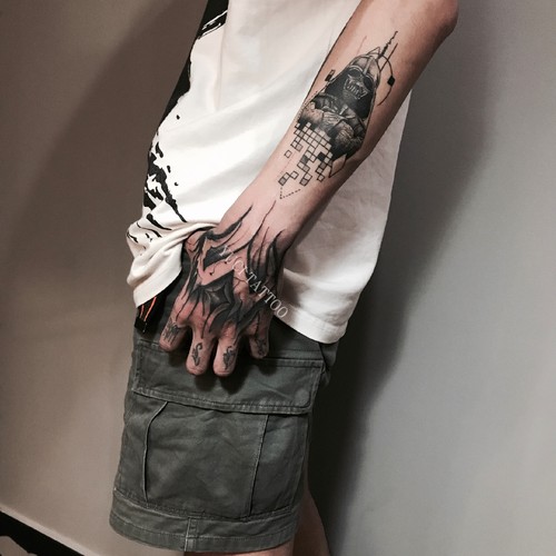 手背纹身贴暗黑系潮人嘻哈星战果汁草本霸气男女防水持久纹身贴纸