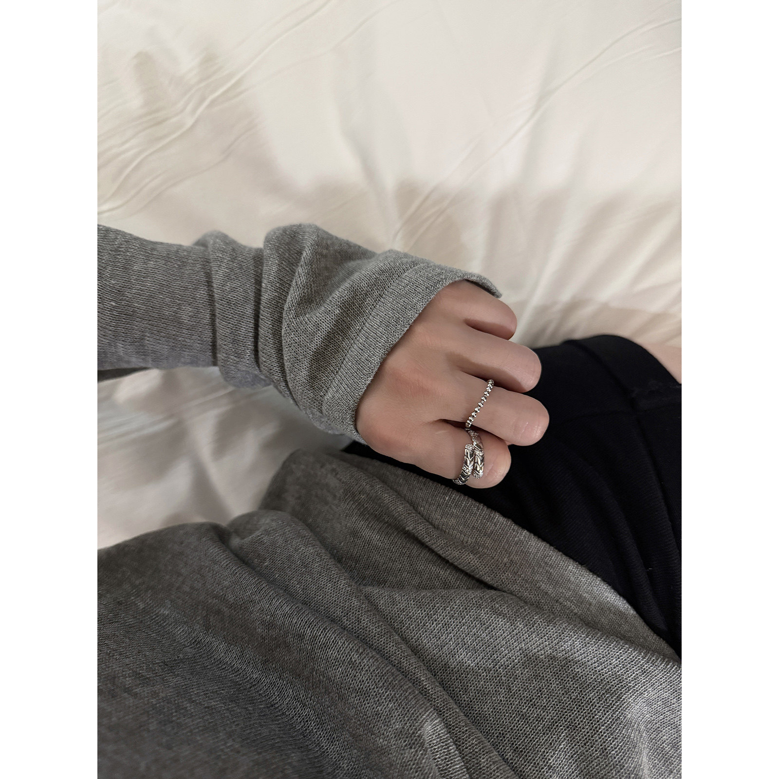 MOMENTHOME 高级感蛇形碎钻戒指ins冷淡风轻奢设计感开口可调指环