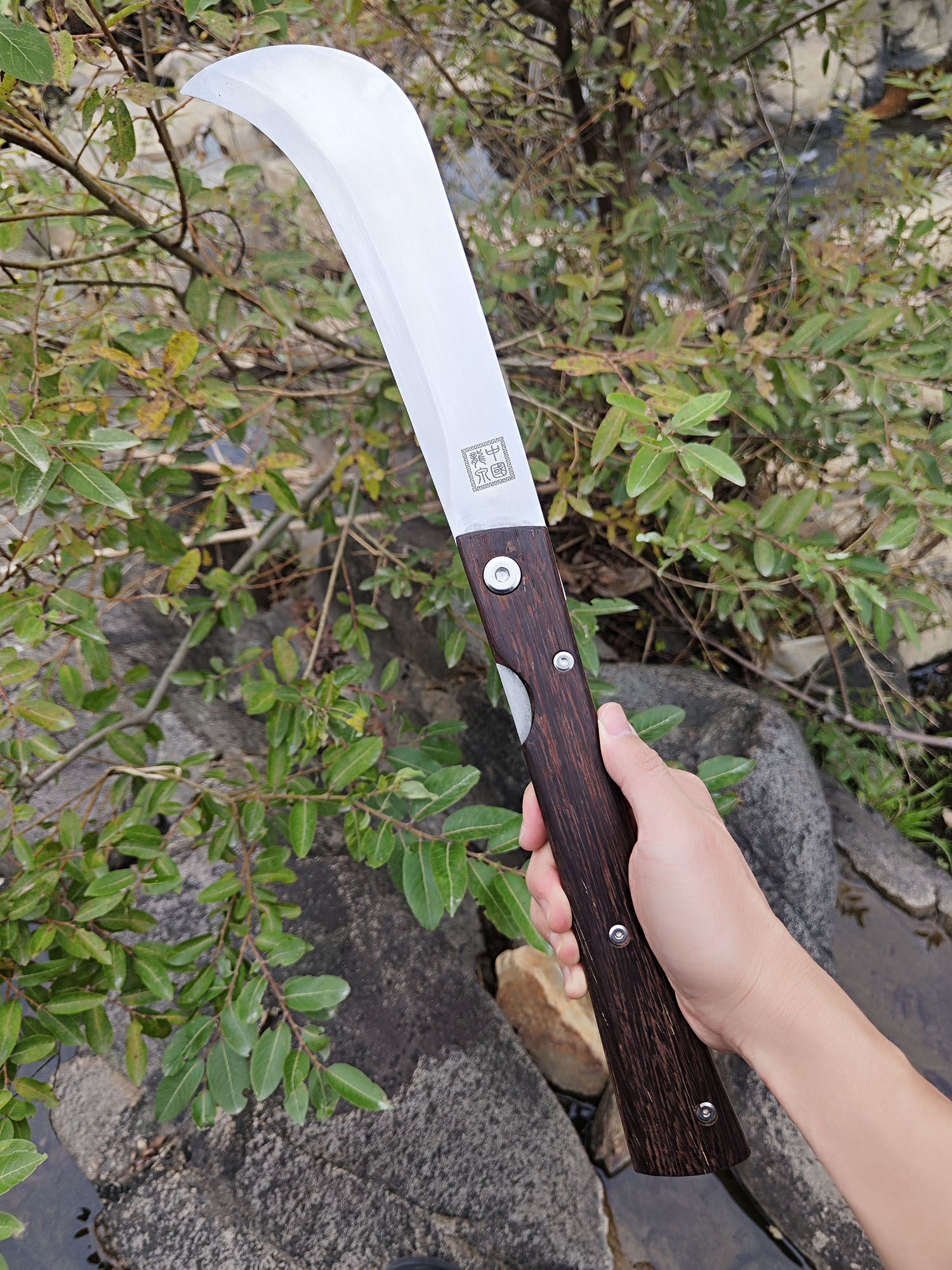 Longquan hand-folded and forged firewood knives, wooden handle si