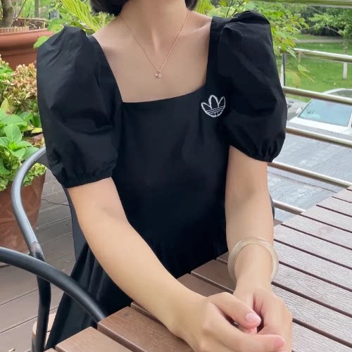 酷动城正品Adidas三叶草 女子百搭舒适时尚休闲公主泡泡裙 IP1771