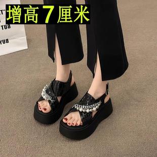 香港真皮厚底露趾凉鞋 女夏季 外穿2025新款 珍珠松糕增高沙滩罗马鞋