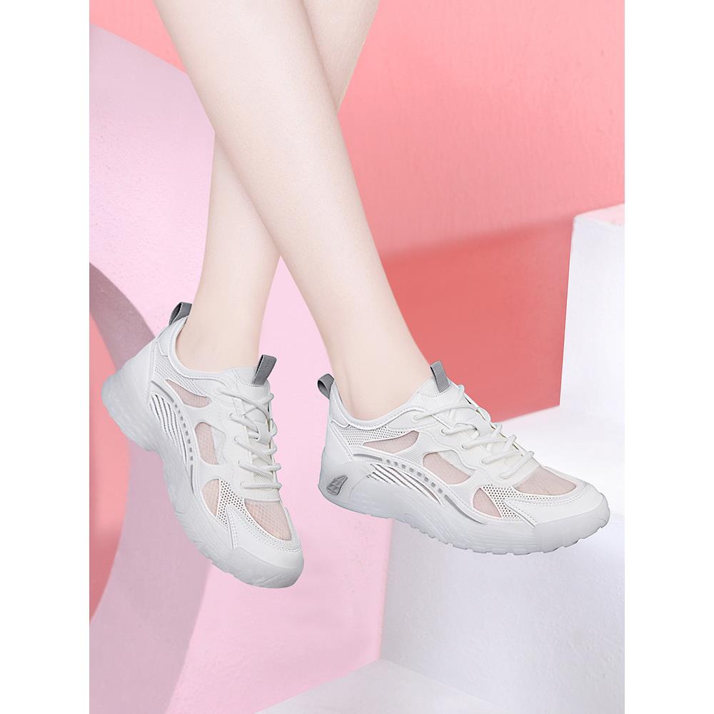 中空软底白色女鞋2025新流行夏季薄网透气网鞋运动旅行凉鞋