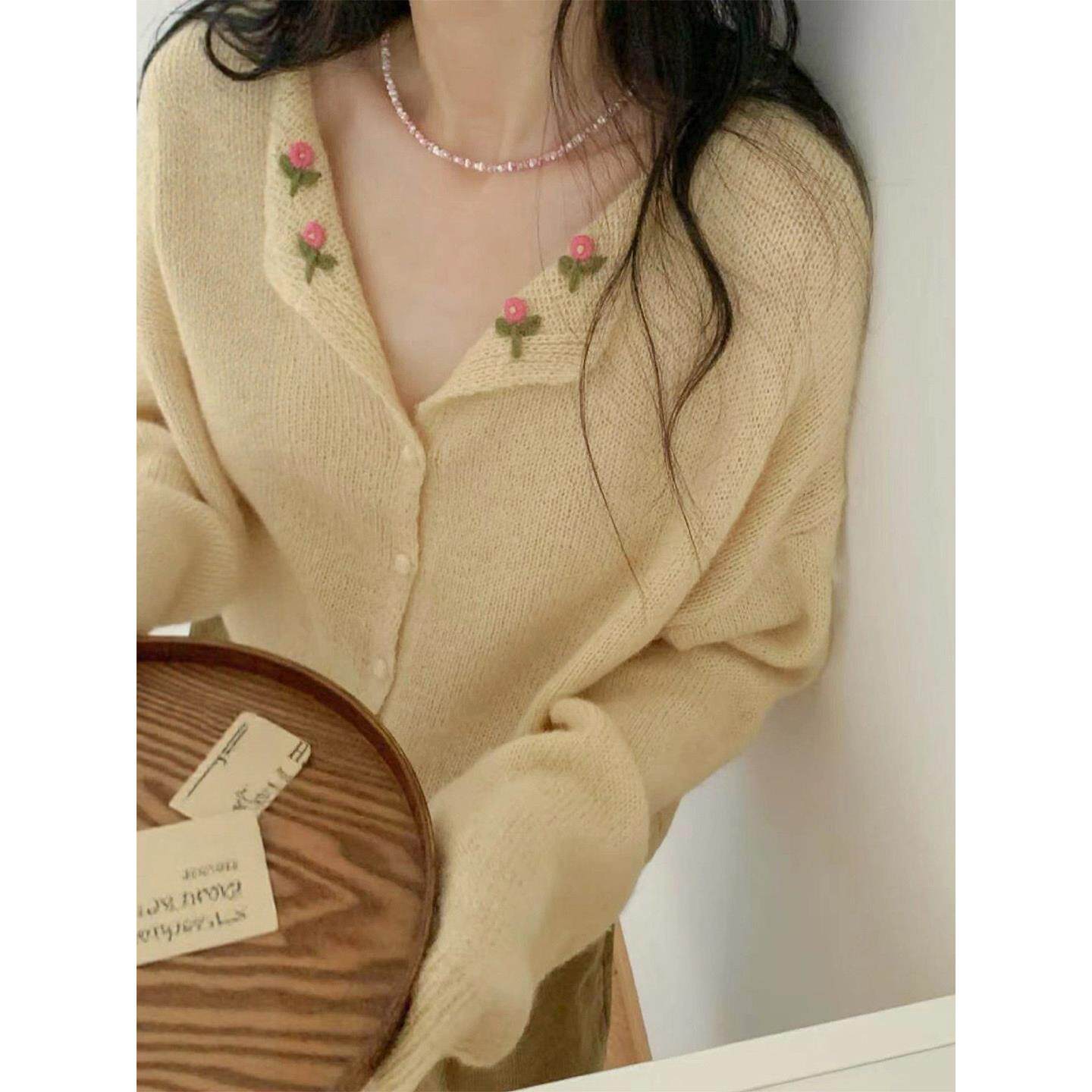 多巴胺黄色花朵针织开衫女春秋2025新款设计感时尚氛围感小众上衣