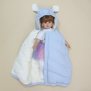 婴幼儿宝宝羽绒抱被包被披风斗篷加厚外出冬季保暖服连体衣可伸手