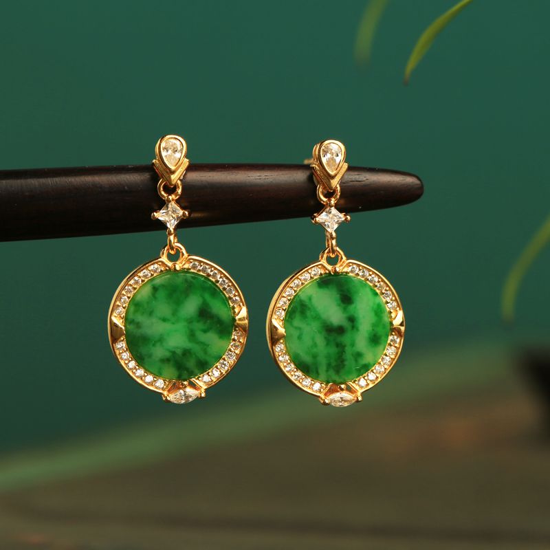 翡翠色玉髓平安扣耳环包金镶玉圆牌耳坠女款耳饰2025新款小众设计