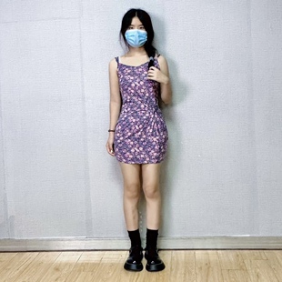 2025女新款韩版收腰修身性感时尚小仙女重工碎花吊带连衣裙女款夏