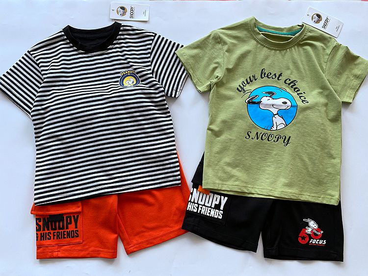 夏季男童运动风短袖T恤