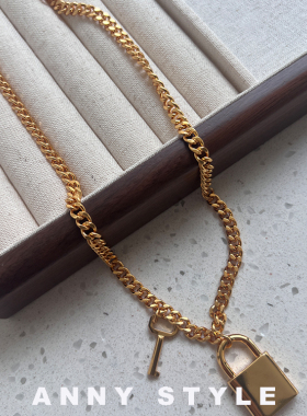 anna黄铜链条女小锁项链