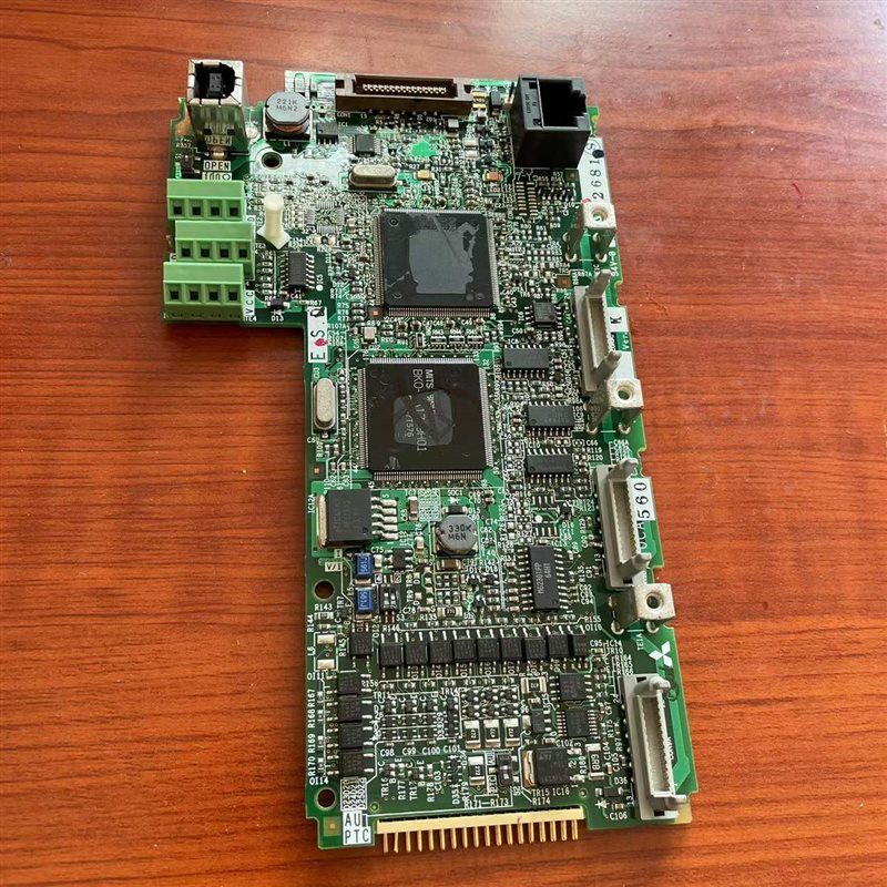 议价三菱变频器A700-A740系A70CA560E控制主板CPU板BC186A750G5￥