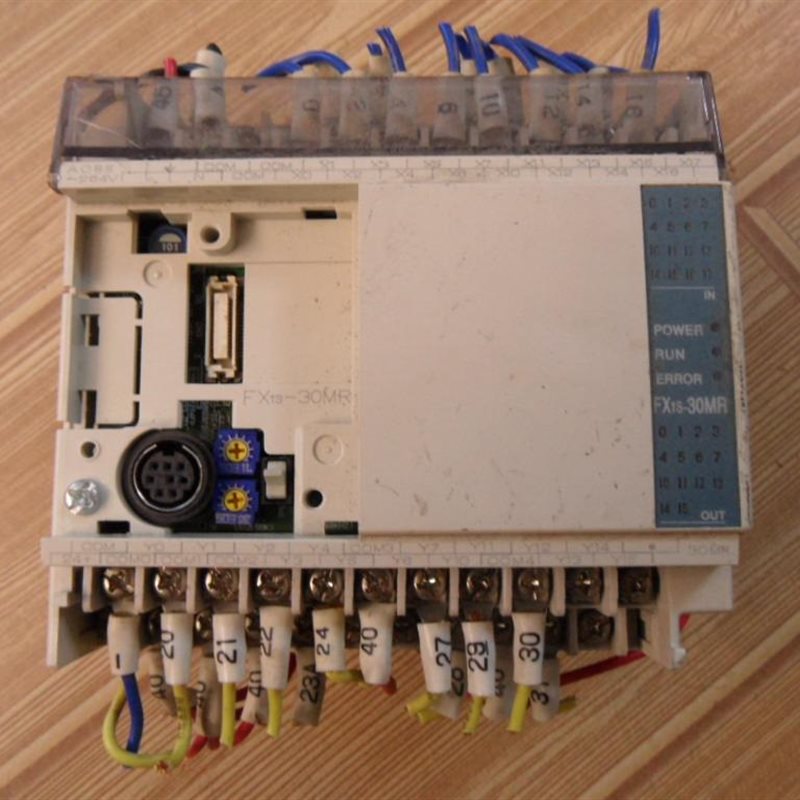 议价Mitsubishi/三菱PLC可编程控制器 FX1S-30MR-001原装拆机现￥