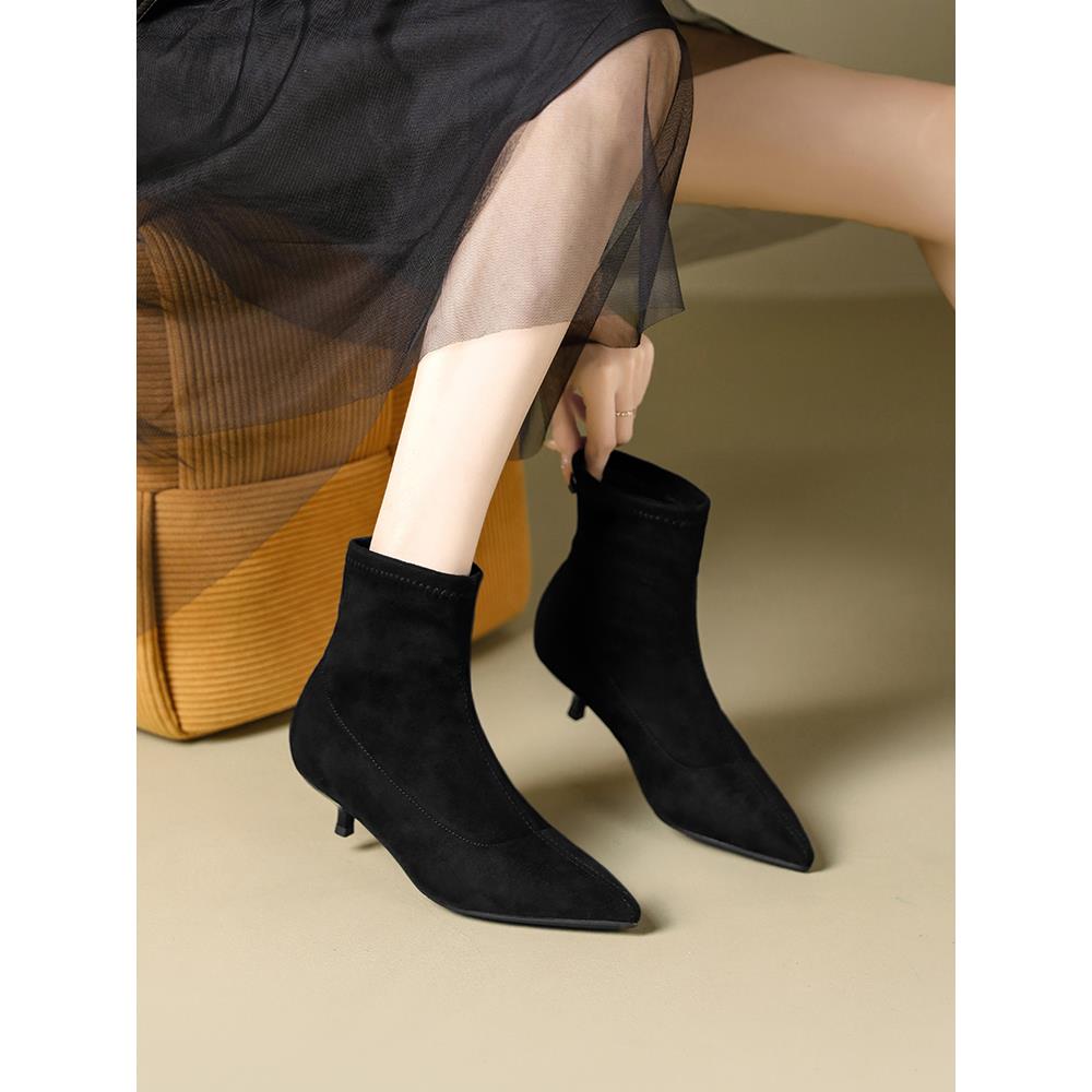 秋冬3厘米小跟短靴女细跟法式简约绒面弹瘦瘦靴黑色时装靴子1206z