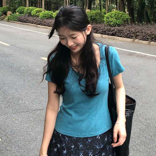 大码胖mm今年流行漂亮的正肩短袖t恤女2026夏季新款独绝美上0531k