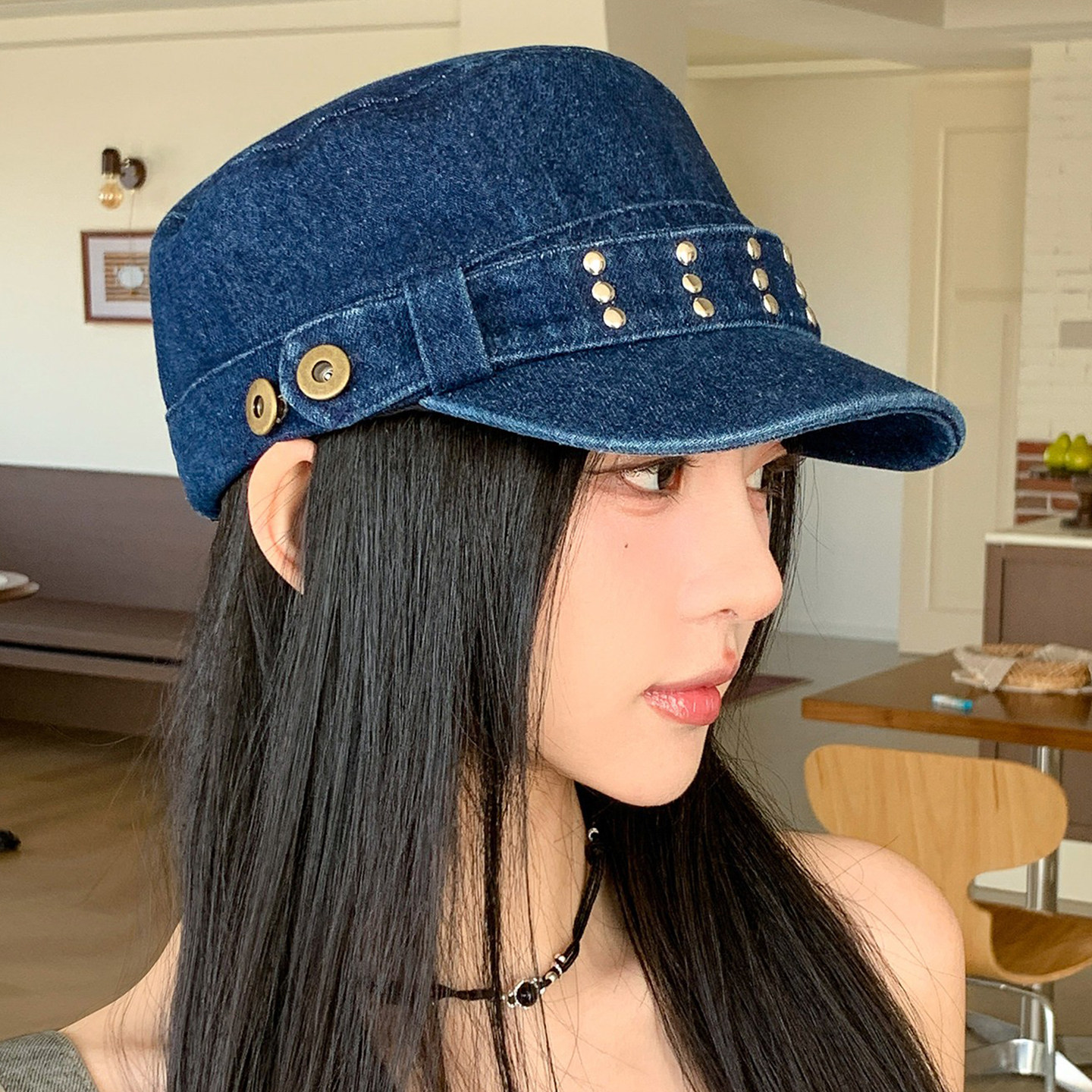 2026新款复古牛仔铆钉马术帽子女春季时尚百搭显脸小鸭舌贝雷帽潮