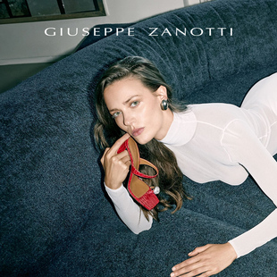 Giuseppe 女士鱷魚紋印花水鉆夾趾粗跟涼鞋 ZanottiGZFW25秋冬新品