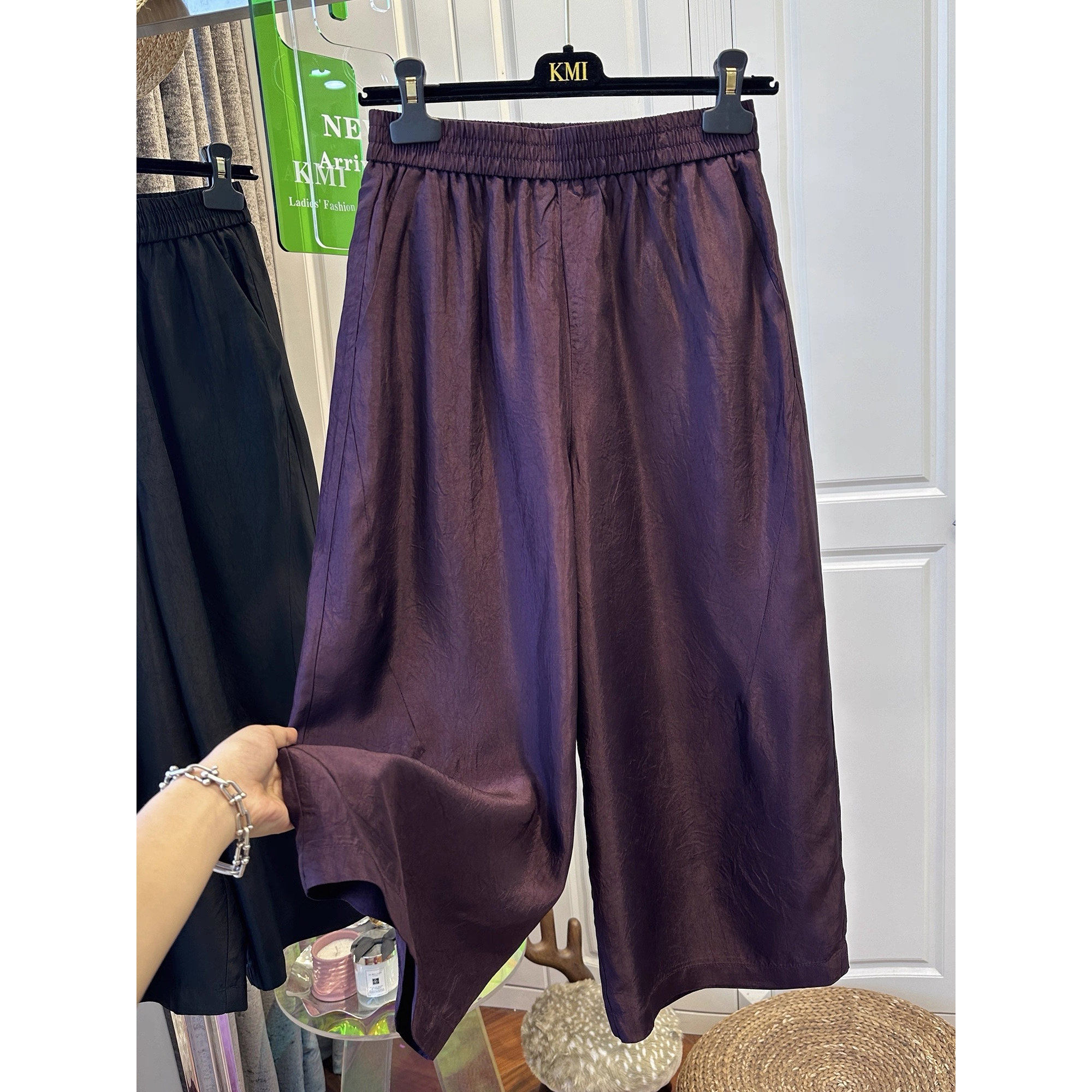 胖mm大码时尚紫色亮光小众高腰松紧休闲裤女遮肉休闲百搭阔腿裤子,女装/女士精品,大码裤装,淘宝优惠券,粉丝福利购,淘宝优惠卷