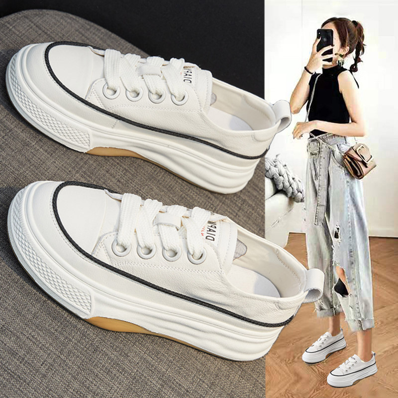 轻便小白鞋女2026春季新款百搭超火厚底板鞋溶解软底休闲运动白鞋