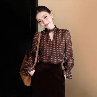 法式高级感波点V领长袖衬衫女春装2026新款时尚减龄显瘦气质0204r