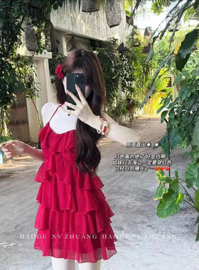 多巴胺红色初恋连衣裙女夏新款小个子辣妹度假风超好看绝美吊带裙