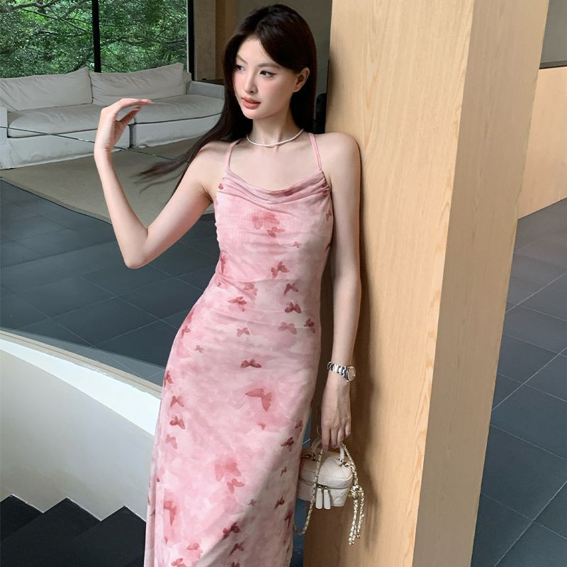 甜辣风绝美复古碎花吊带裙女夏收腰显瘦开叉氛围感穿搭独特连衣裙,女装/女士精品,连衣裙,淘宝优惠券,粉丝福利购,淘宝优惠卷