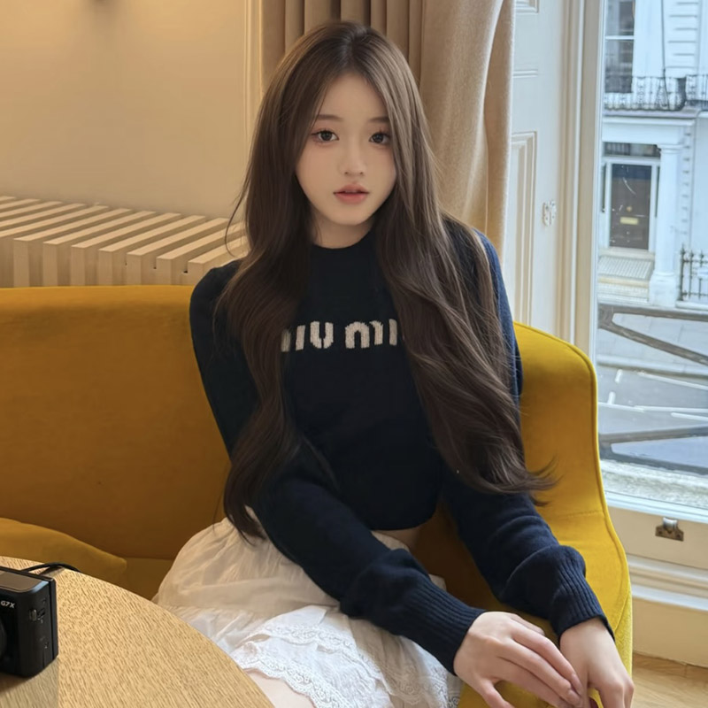 MiuMiu缪缪羊绒混纺毛衣针织衫