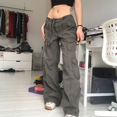 Low-Rise Grey Multi-Pocket Cargo Pants  低腰灰色多口袋工装裤