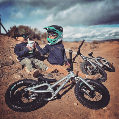 英国EarlyRider无脚踏平衡车