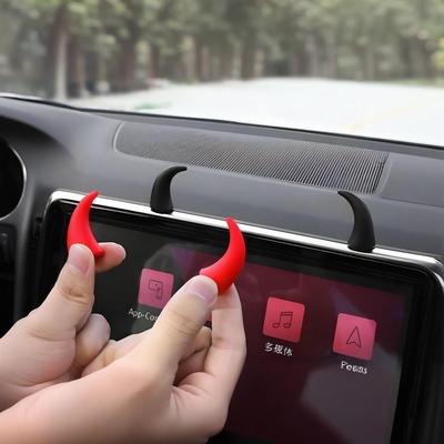 创意搞笑车载中控台显示屏小牛角方向盘恶魔角可爱汽车装饰品摆件