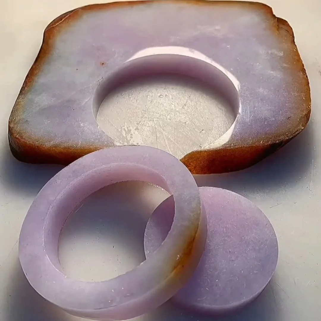 缅甸纯天然翡翠原石手镯挂件料