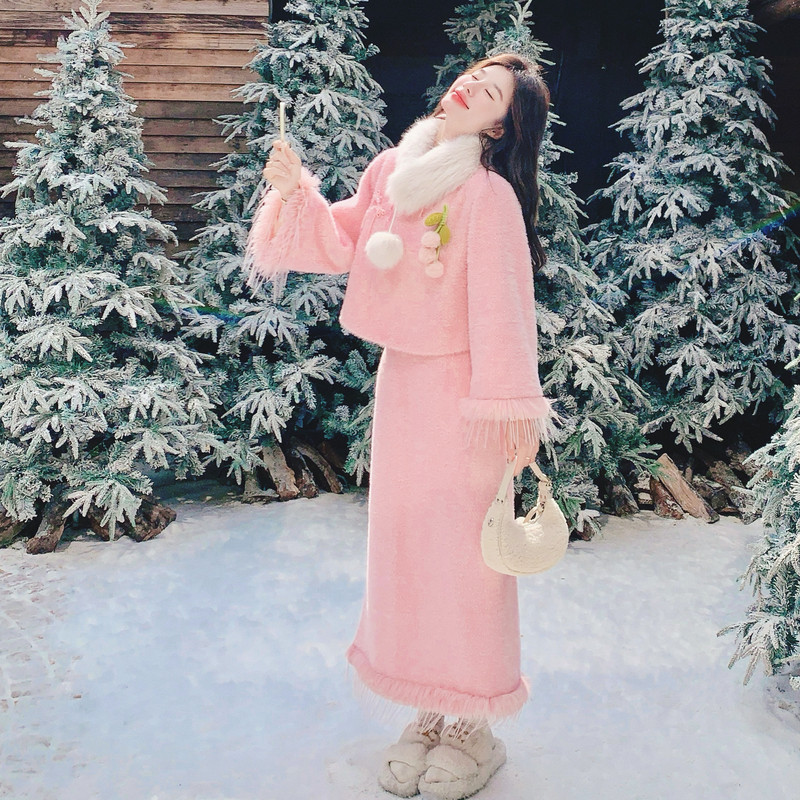 出货中毛呢加绒套装-配围脖和胸前挂坠C021-3083-P235控358,女装套装/套裙,2C021