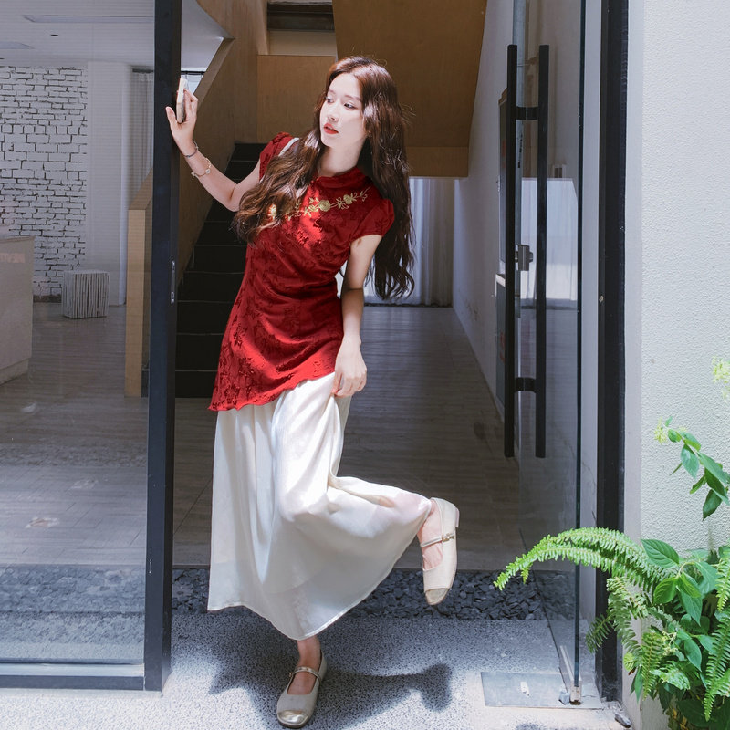 新中式假两件拼接连衣裙女2025夏季新款刺绣复古红色盘扣显瘦长裙,女装连衣裙,2C021