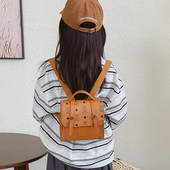 幼儿园宝宝专用背包潮外出皮质小熊印花双肩包儿童耐脏防水小书包