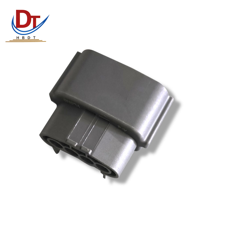 新能源汽车DJ70413-2.3-21连接器塑料接插件国产4P孔护套插座胶壳