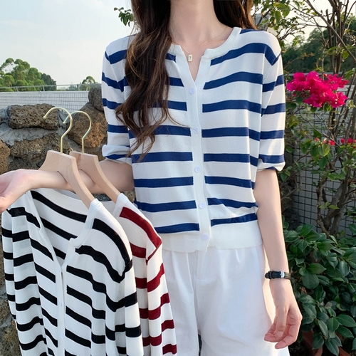 Real price spring and summer Korean version of versatile stripe minority knitted short sleeved cardigan top