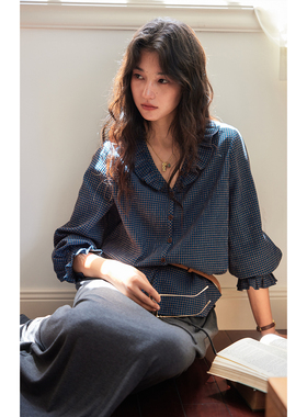 solighter法式复古V领荷叶边格子衬衫女秋季2025新款宽松长袖衬衣