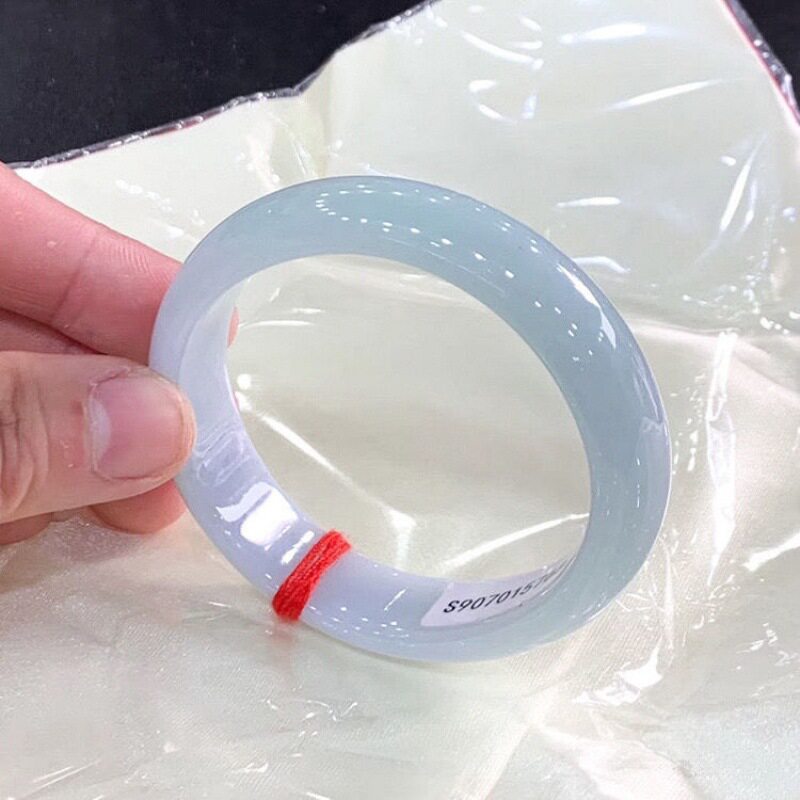 缅甸玉镯翡翠手镯冰糯种牛奶底水润正圈镯圆形缅甸老坑翡翠玉镯子