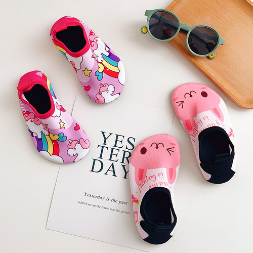 儿童软底防滑速干沙滩鞋