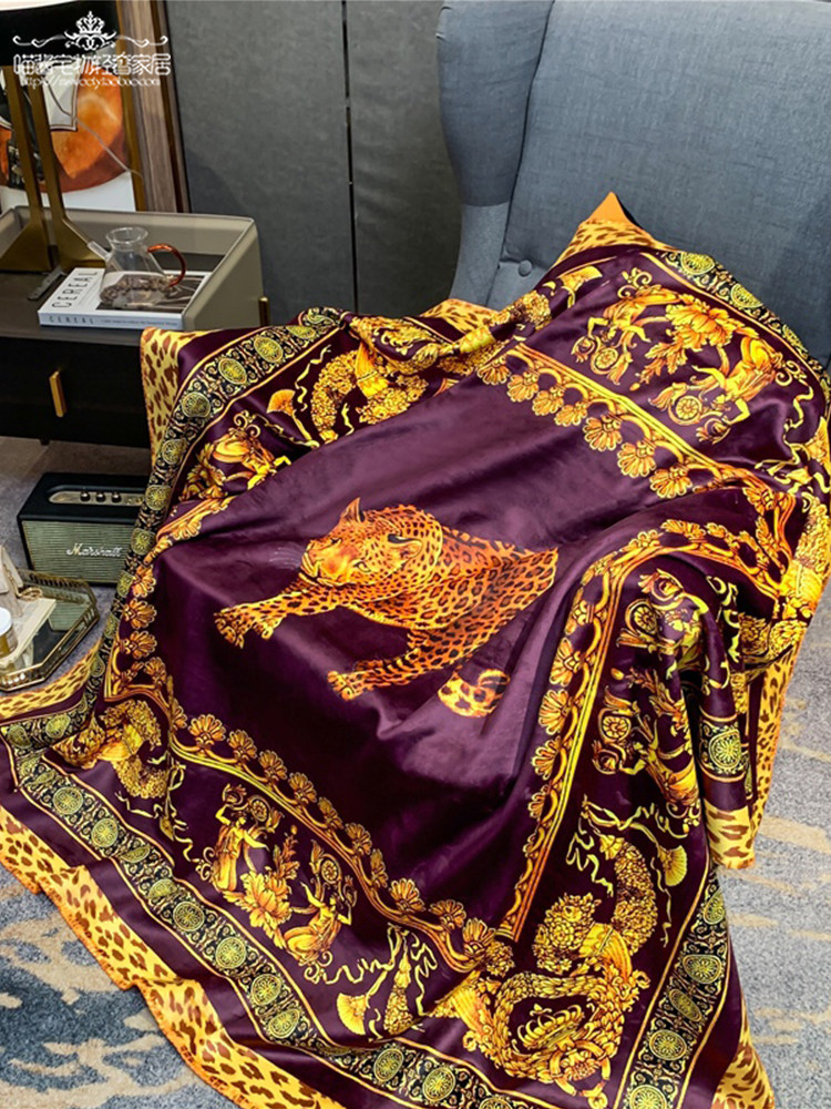유럽의 고급 표범 궁전 인쇄 브로케이드 폭스 벨벳 싱글 및 더블 담요 모델 룸 빌라 장식 소파 담요