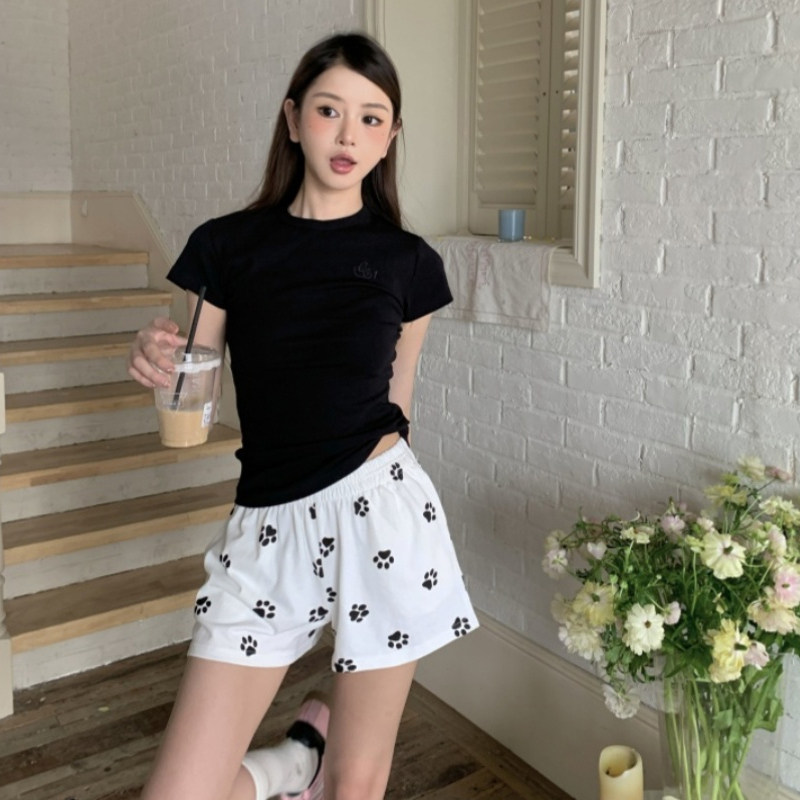 可爱狗爪印花白色短裤女夏季新款运动小个子直筒休闲阔腿五分中裤,女装/女士精品,休闲裤,淘宝优惠券,粉丝福利购,淘宝优惠卷