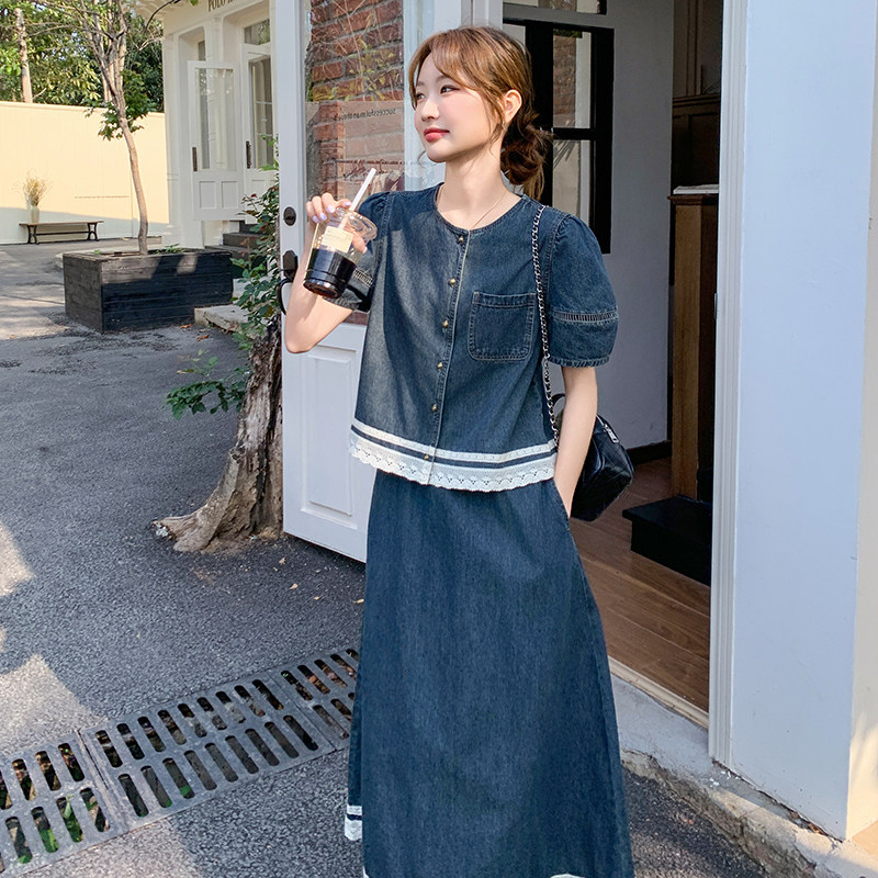 又a又飒牛仔套装女夏2025新款显瘦减龄蕾丝花边上衣半身裙两件套,女装套装/套裙,2C293