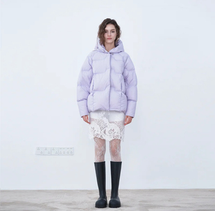 EOEZ · 柔软的泡芙鹅绒服